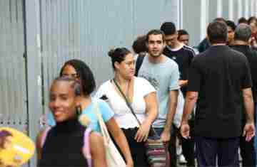 Enem 2025: cerca de 70% dos inscritos fizeram as duas etapas da prova